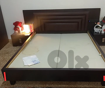 غرفه نوم مرتبه ملبسه شغل كاليري فرساي