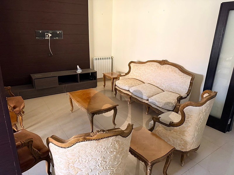 Antique salon