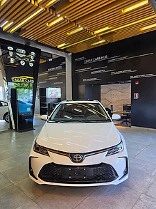 Toyota Corolla hybrid 2025