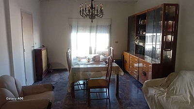 Apartment for rent in Sad El Baouchrieh شقة للايجار في سد البوشرية