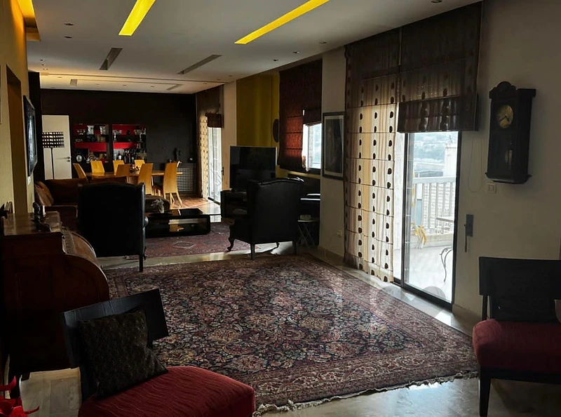 Apartment for Sale in Mansourieh – 265 sqm شقة للبيع في المنصورية – مس