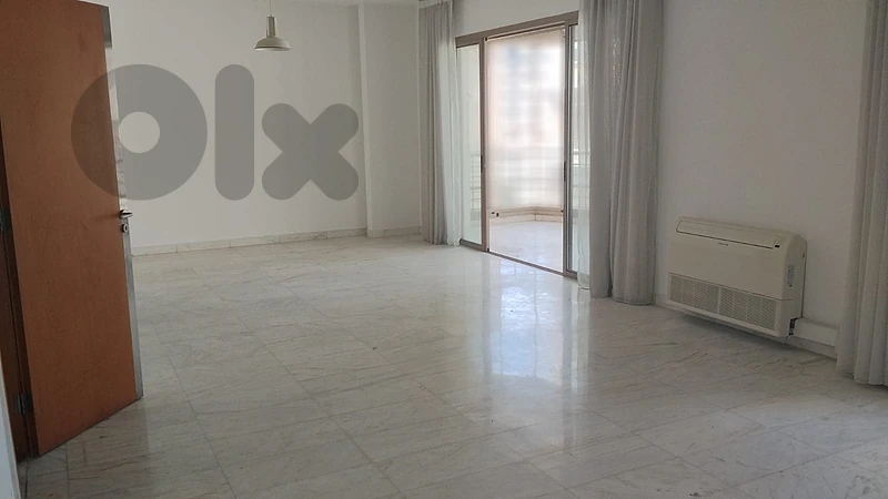 Spacious Apartment for Sale in Achrafieh with CityView شقة واسعة للبيع