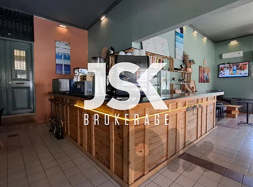 L21580 Spacious Prime Location Shop For Rent in Amchit