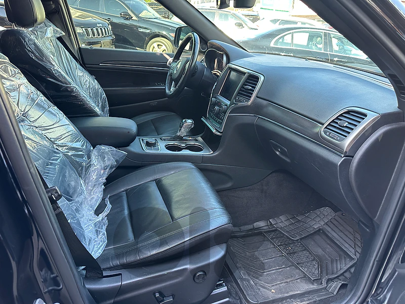 Jeep Grand Cherokee 2018 Limted clean car fax  ver claen