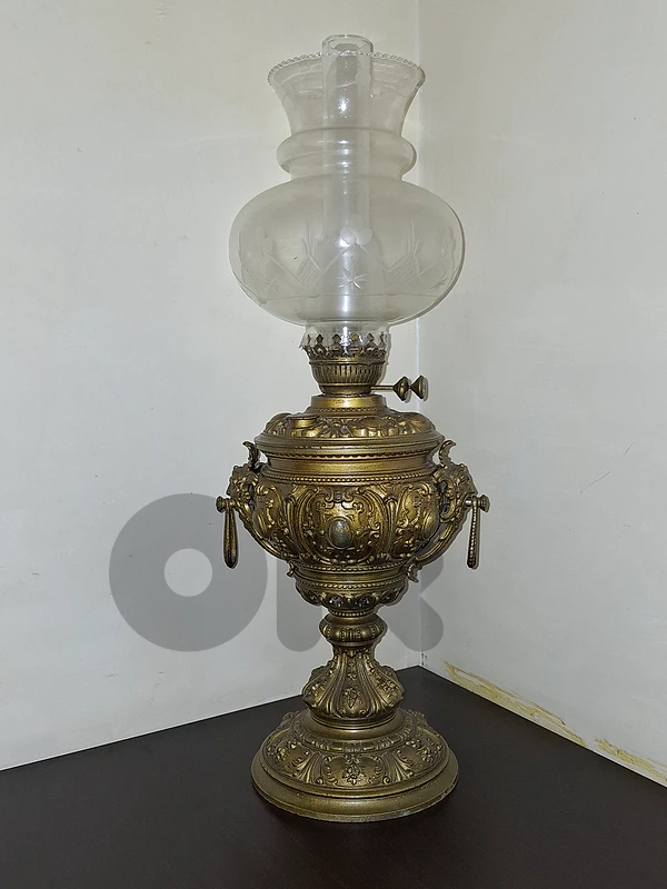 Antiques Vintage Authentic pieces