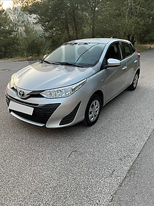 Toyota Yaris 2019 Company source 75.000 kms