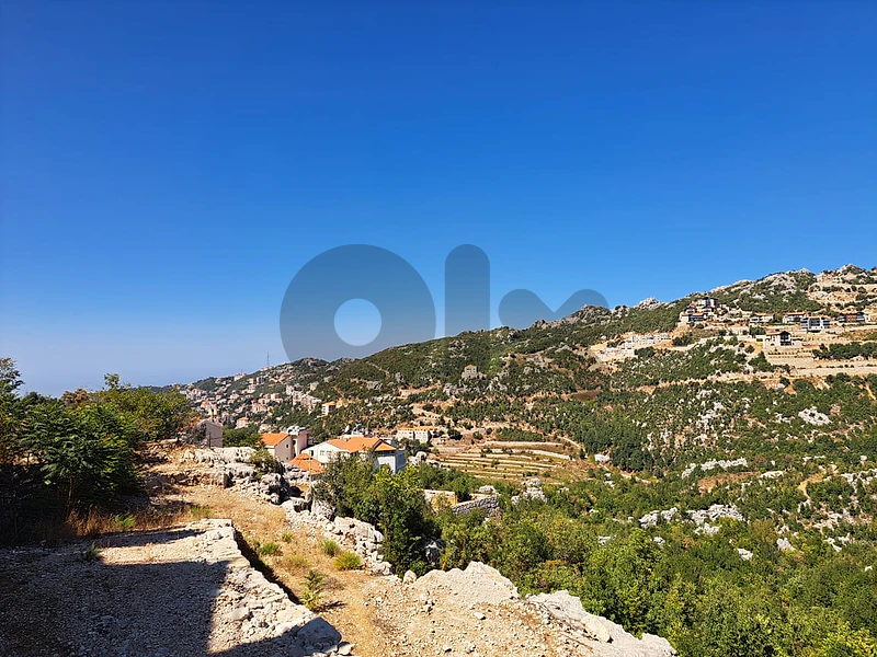 230 sqm apartment + 360 sqm tetrrace in Faitroun for sale