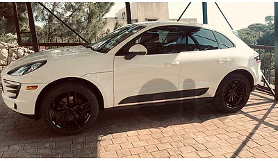 Porsche Macan 2018 V4 2.0 turbo
