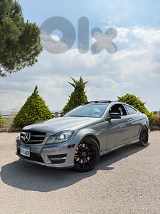 Mercedes-Benz C-Class 2013 c250 red line