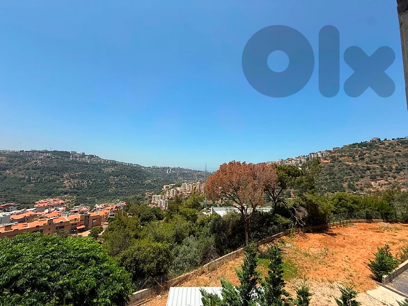 شقة للبيع في المونتيفردي Apartment for sale in Monteverde