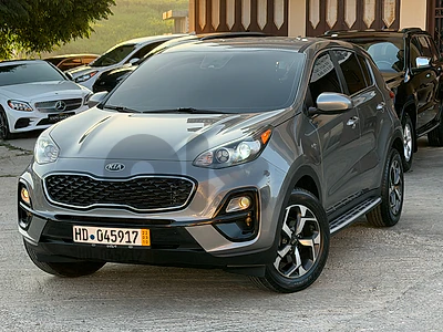 Kia Sportage model 2020 4x4 60000 miles