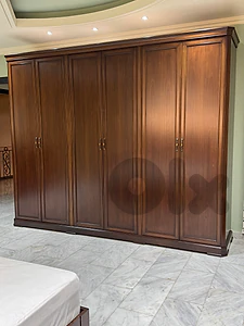 غرفة نوم كاملة للبيع – بحالة ممتازة جداً wood bed room