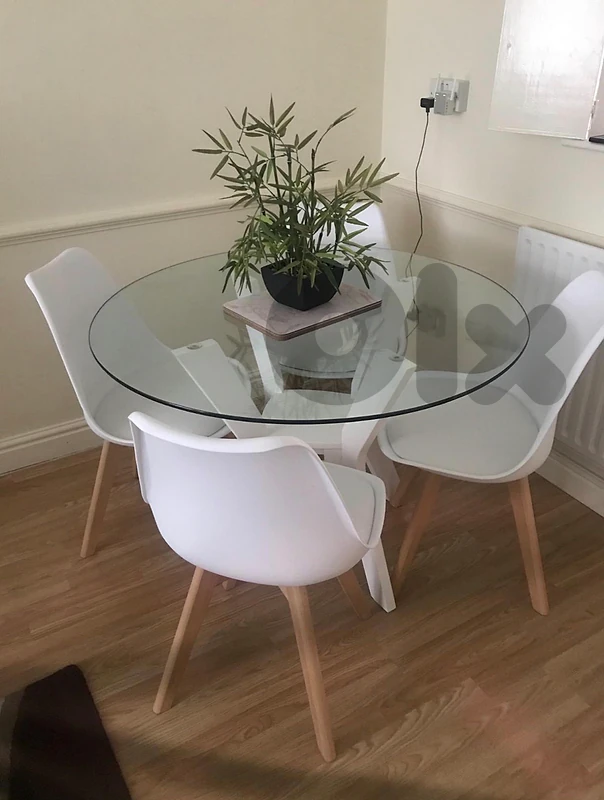 Dining chair new in box set of 2