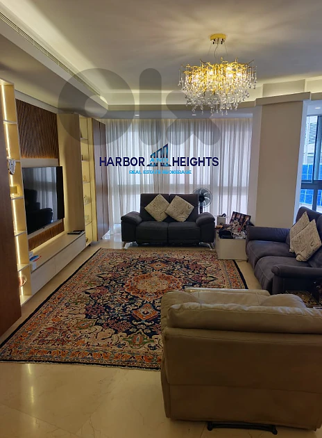 Apartment for Sale in Zoukak al Blat - شقة للبيع في زقاق البلاط