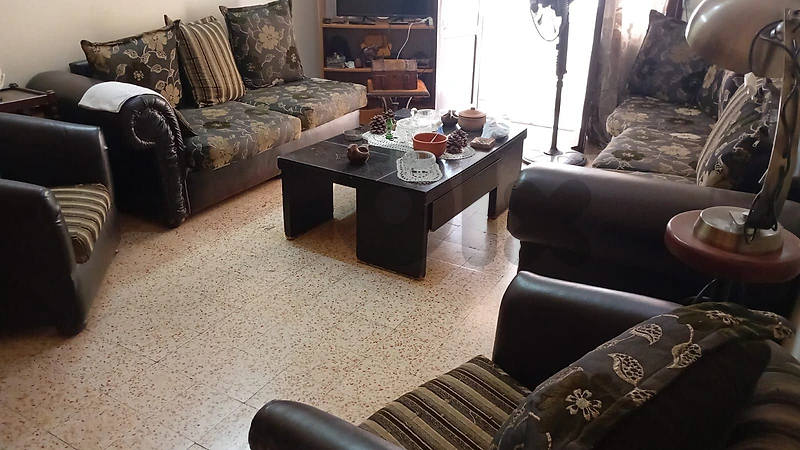 صالون و غير كلهن بسعر مغر