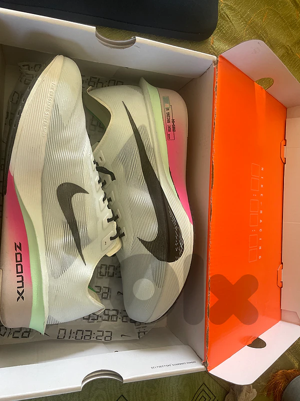 Nike racing white size 45