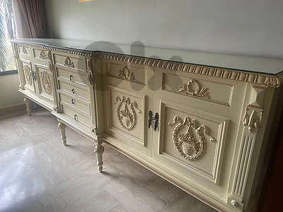 Full Dining Room