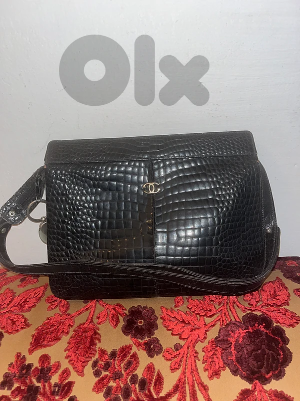 Vintage Black Genuine Crocodile Leather Handbag Geometric CG Clasp