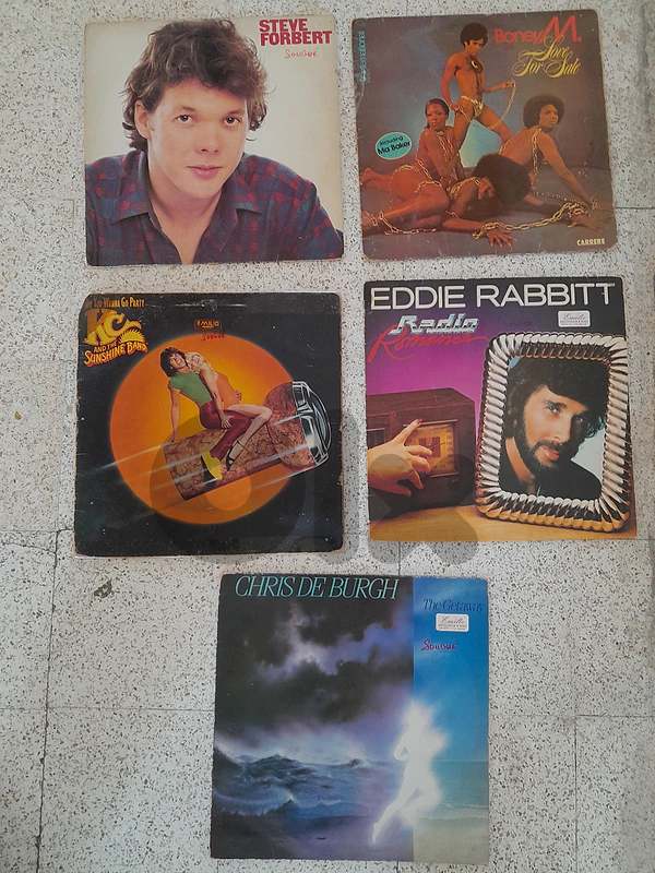5 vinyl b 16 $