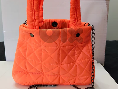 New Züri Cairo Neon Orange Quilted Convertible Tote