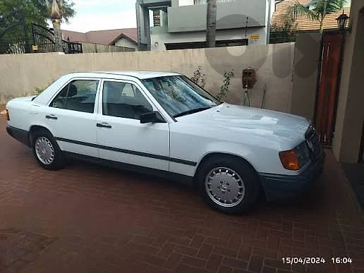 Mercedes-Benz Other 1987 W124 230E