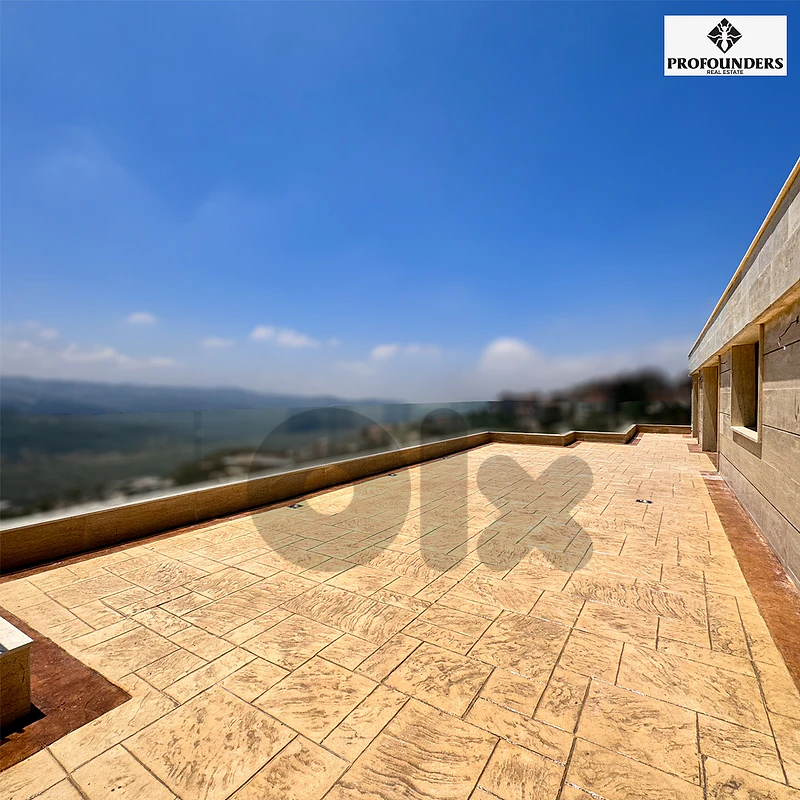 Apartment for sale in Baabdat شقة للبيع في بعبدات