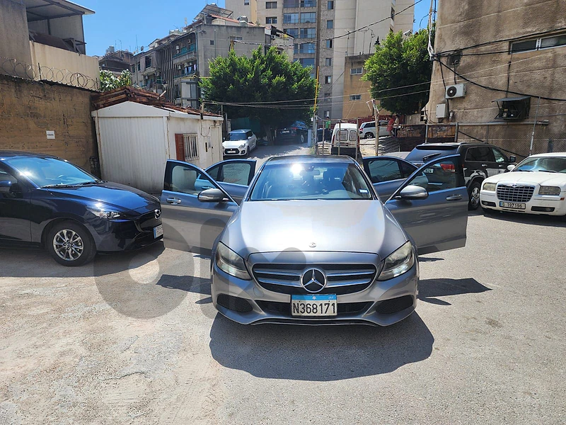 مرسيدس بنز سي-كلاس 2015 C300