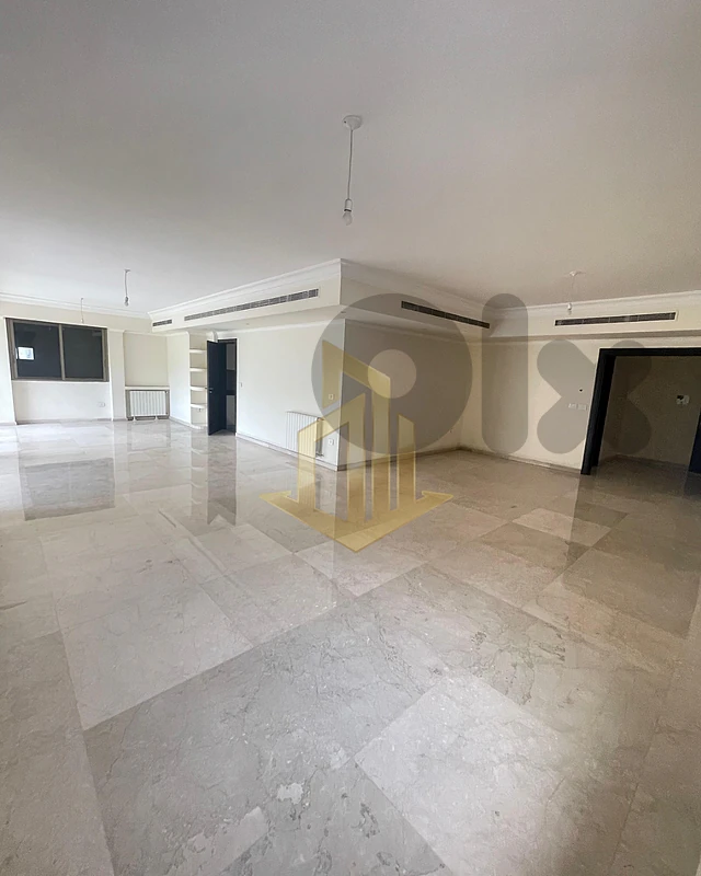 apartment for Sale in Hazmieh شقة للبيع في الحازمية