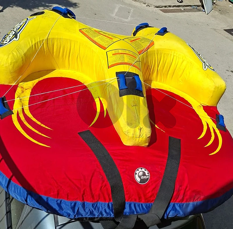 Sea Doo towable water tube for 3 person Sea Doo towable water tube for 3 person