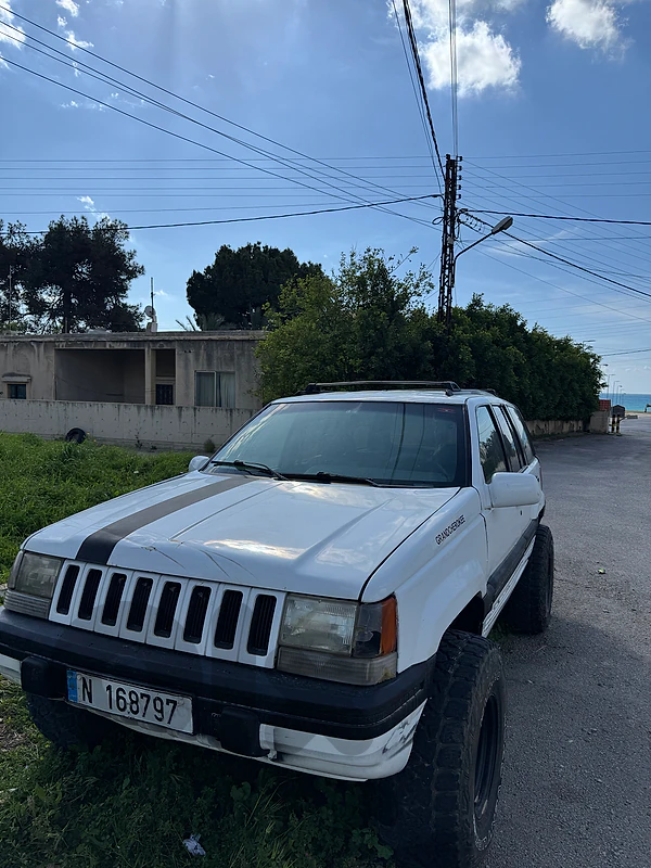 Jeep Grand Cherokee 1993 zj v8