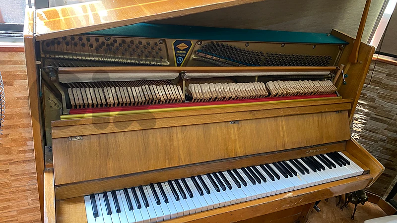 used piano