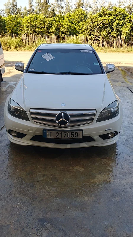 مرسيدس بنز سي-كلاس 2008 c300