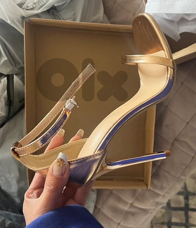 Skarbine lawna champagne size 36