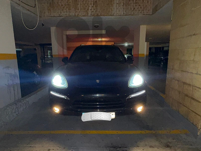 Porsche Cayenne 2012 cayenne