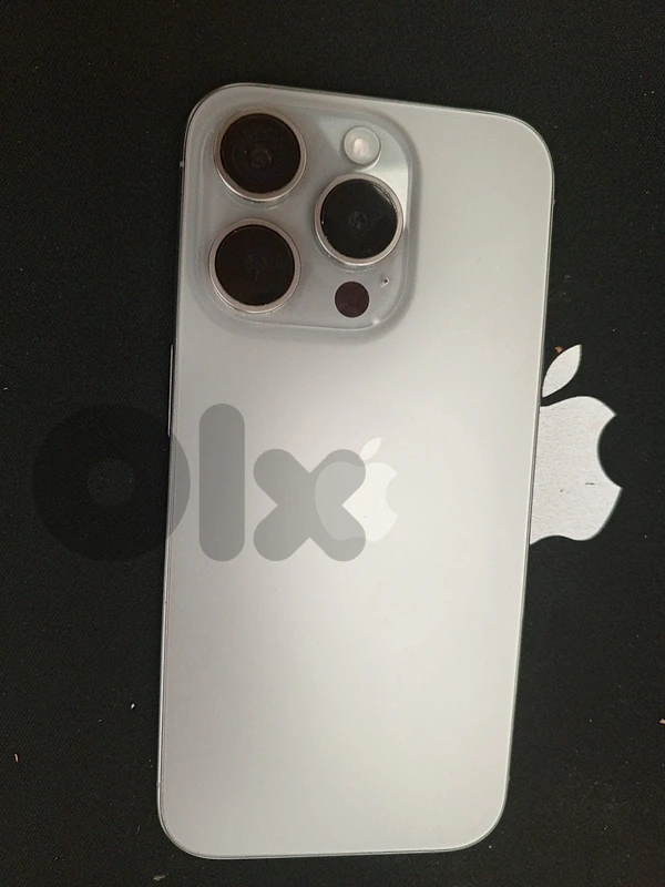 15 Pro 256 gb Battery 86%