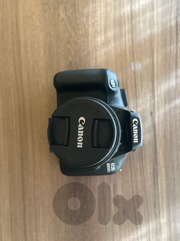 Canon EOS 4000D + Tripod