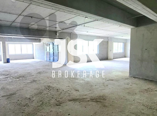 L21598 1,000 SQM Warehouse For Rent in Nahr Ibrahim
