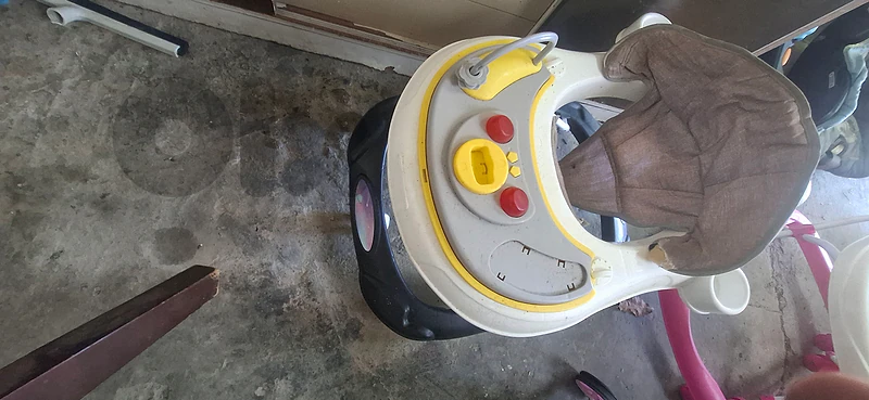 baby walker