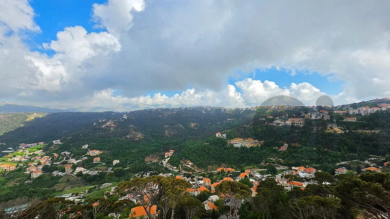 Charming 3BR Apartment for Rent in Dhour Chweir! 🏔️✨