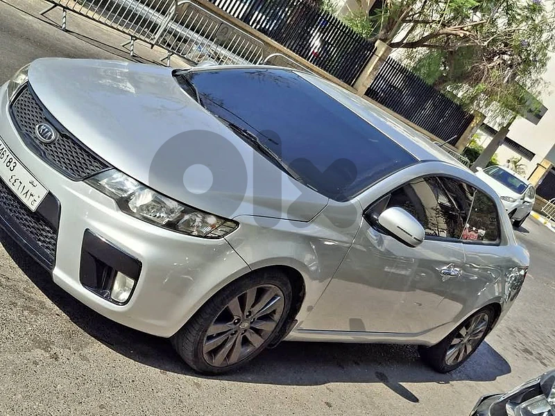 Kia cerato koup 2011