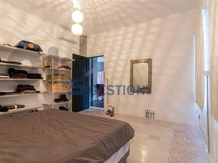 Very bright furnished apartment with character, in Mar Mkhael for rent
