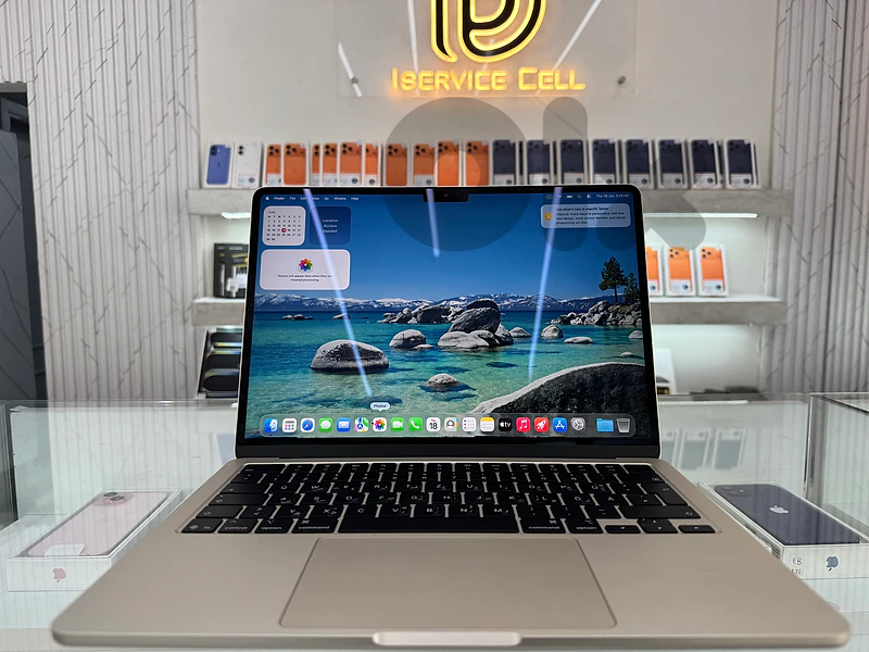 Available MacBook Air  M4, 2025 , 13.6 inches Open box  still new