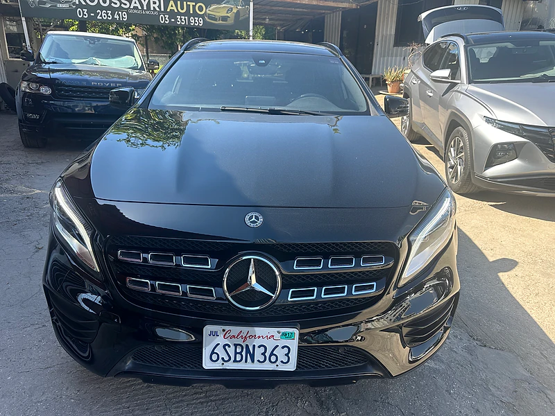 Mercedes-Benz GLA-Class 2020 4 Matic very clean California