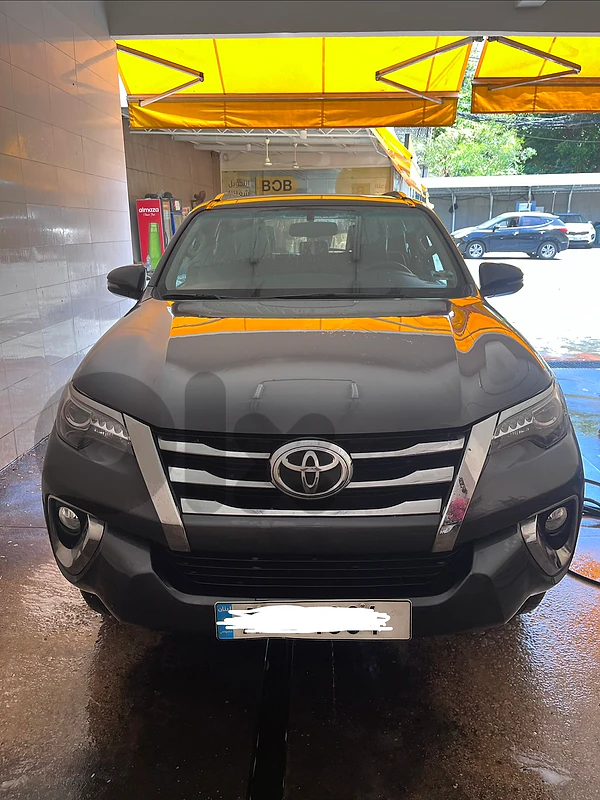 Toyota Fortuner 2018 SR5 V6 Toyota Fortuner 2018 SR5 V6