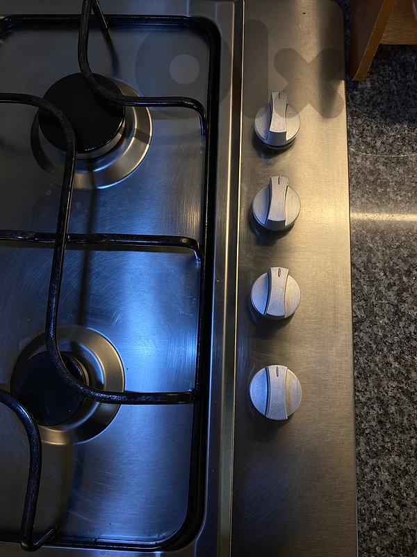 oven, stove top and hoot
