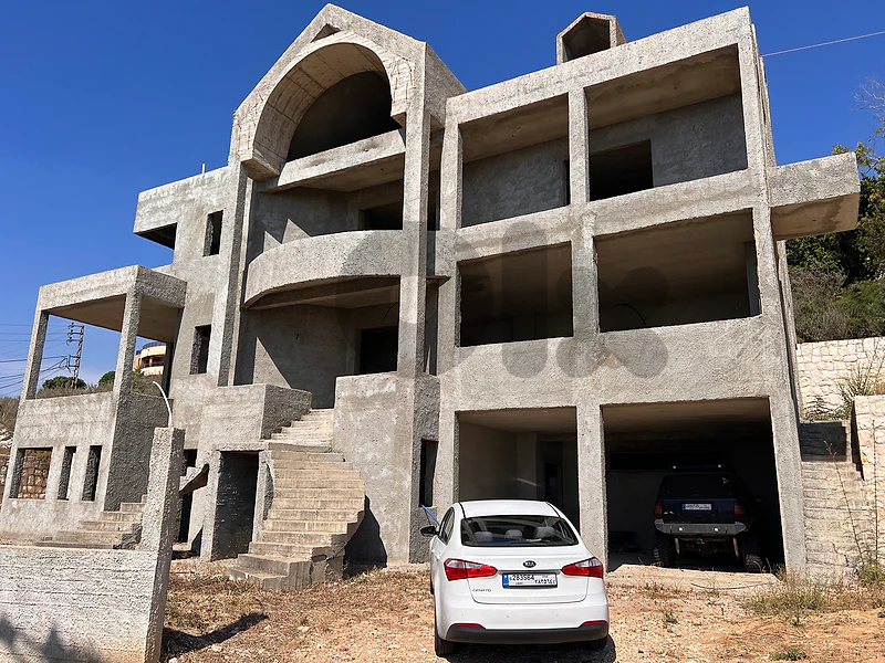villa for sale