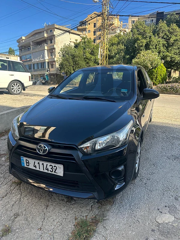 Toyota Yaris 2015