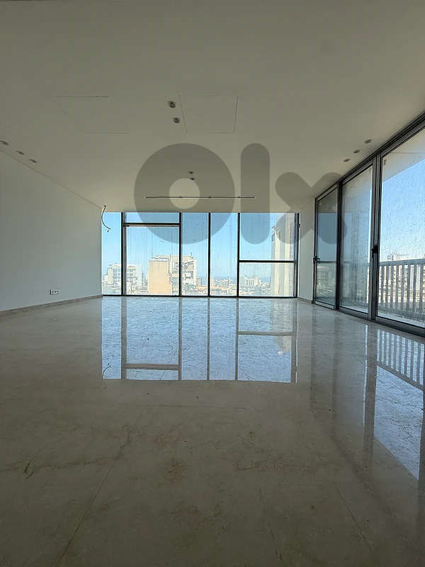 Sunny Modern apartment for rent in achrafieh, prime location.