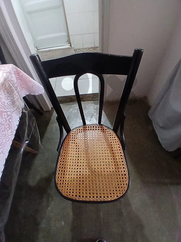 table and chairs