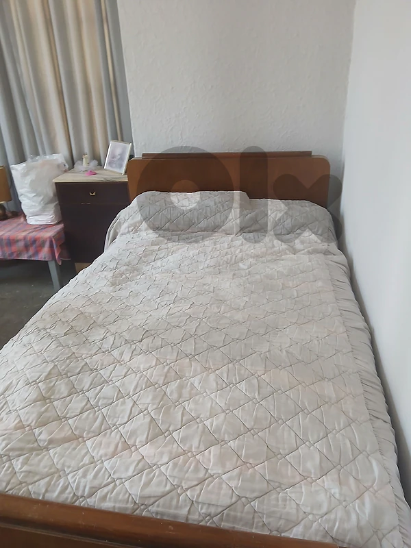 beds and bedtables